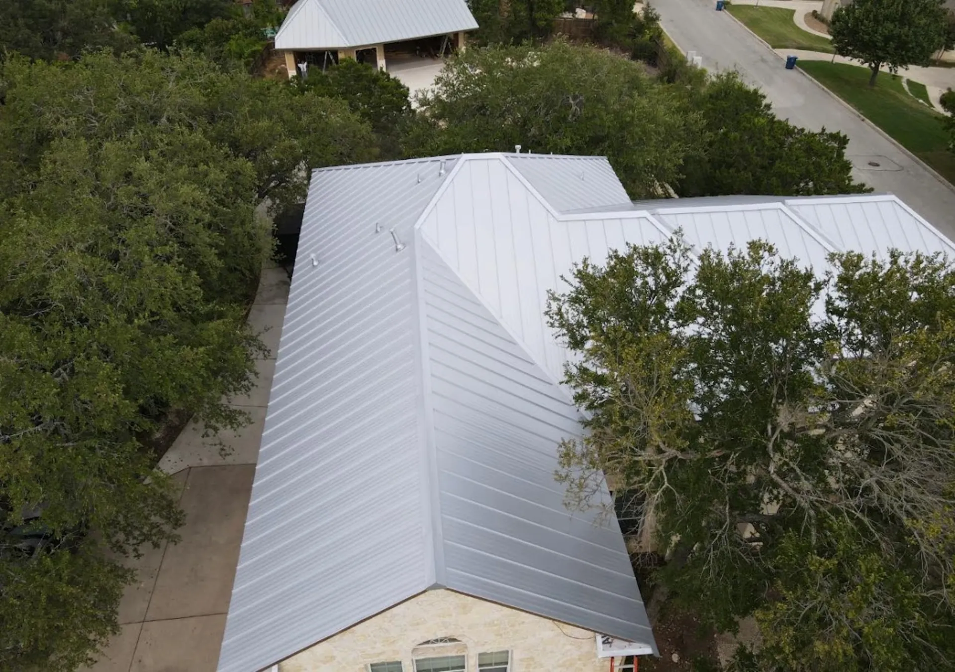 Metal Roof Repair in Linton, IN
